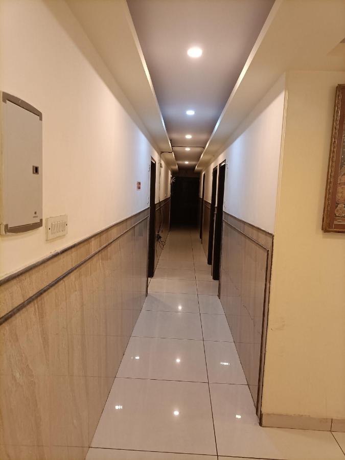 Hotel Aerotech Near Igi Airport New Delhi Ngoại thất bức ảnh