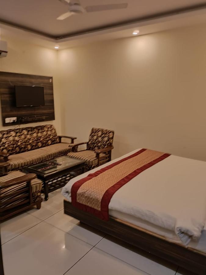 Hotel Aerotech Near Igi Airport New Delhi Ngoại thất bức ảnh