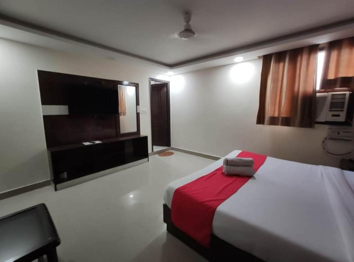 Hotel Aerotech Near Igi Airport New Delhi Ngoại thất bức ảnh
